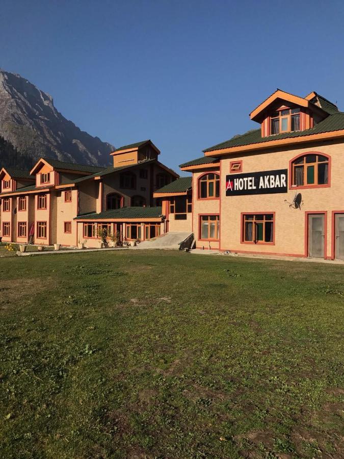 Hotel Akbar Sonāmarg Eksteriør bilde