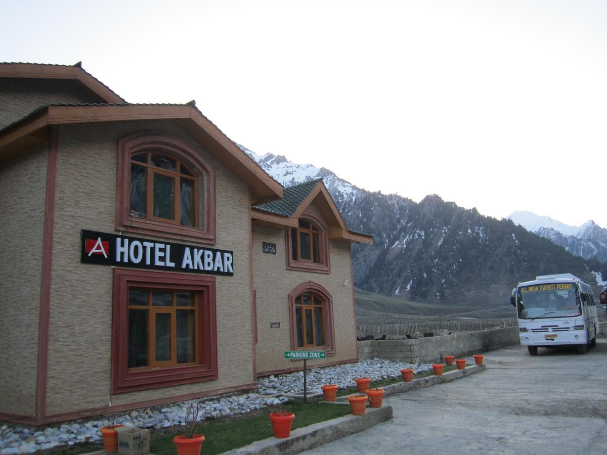 Hotel Akbar Sonāmarg Eksteriør bilde
